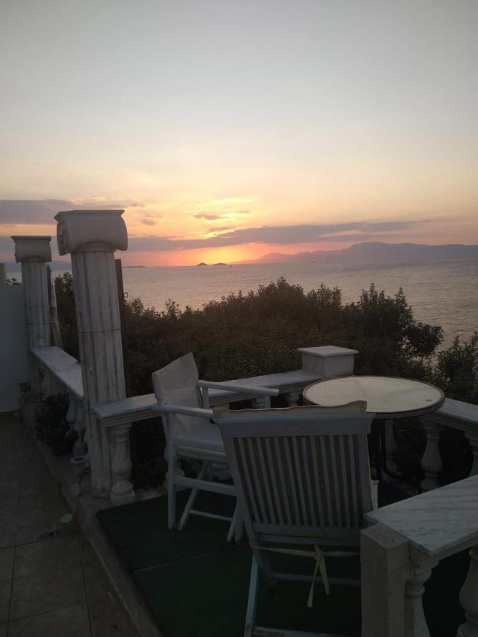 Mistral Apartment Souvala Bagian luar foto