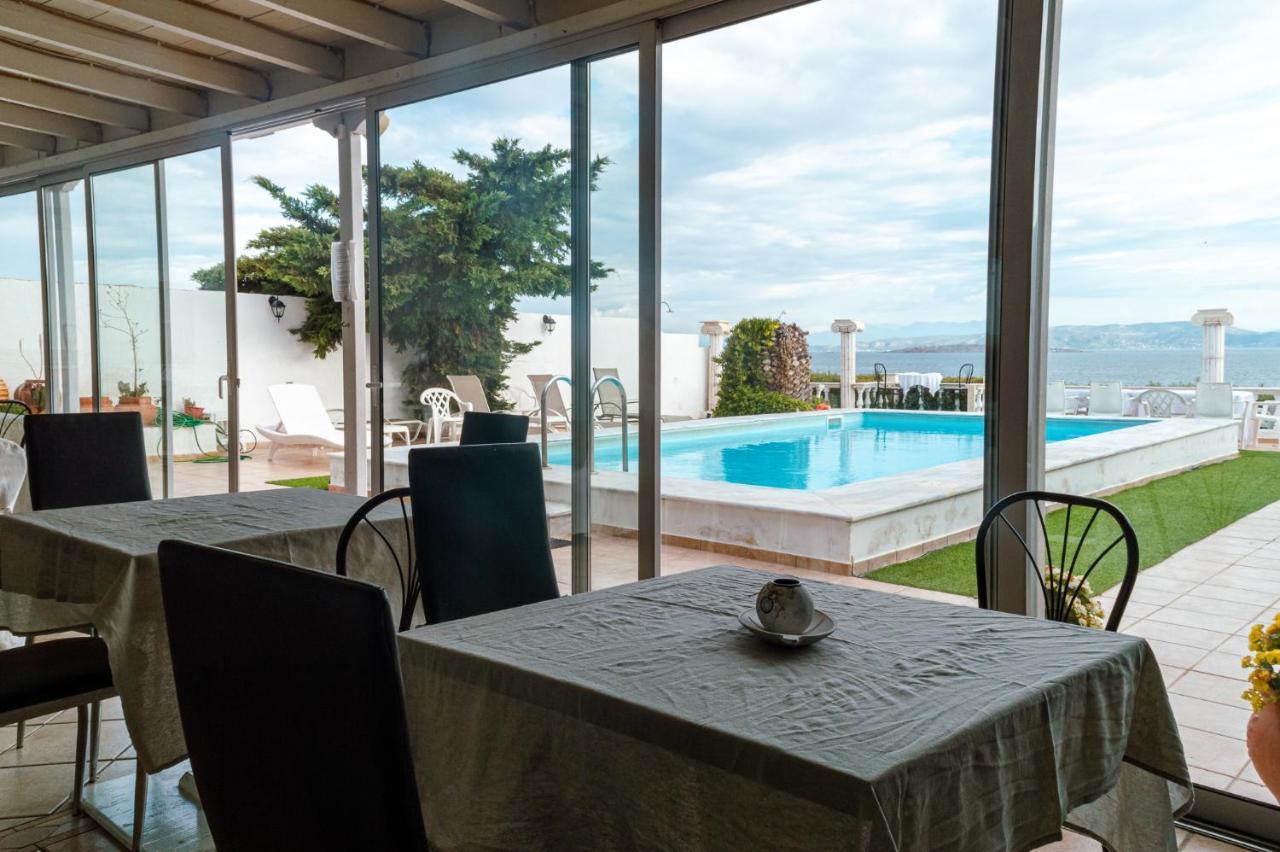Mistral Apartment Souvala Bagian luar foto