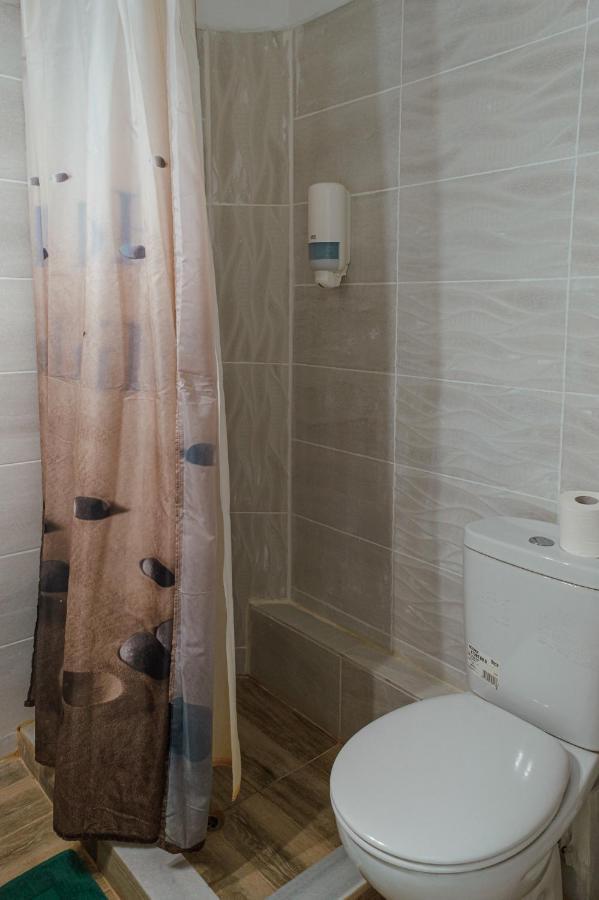 Mistral Apartment Souvala Bagian luar foto