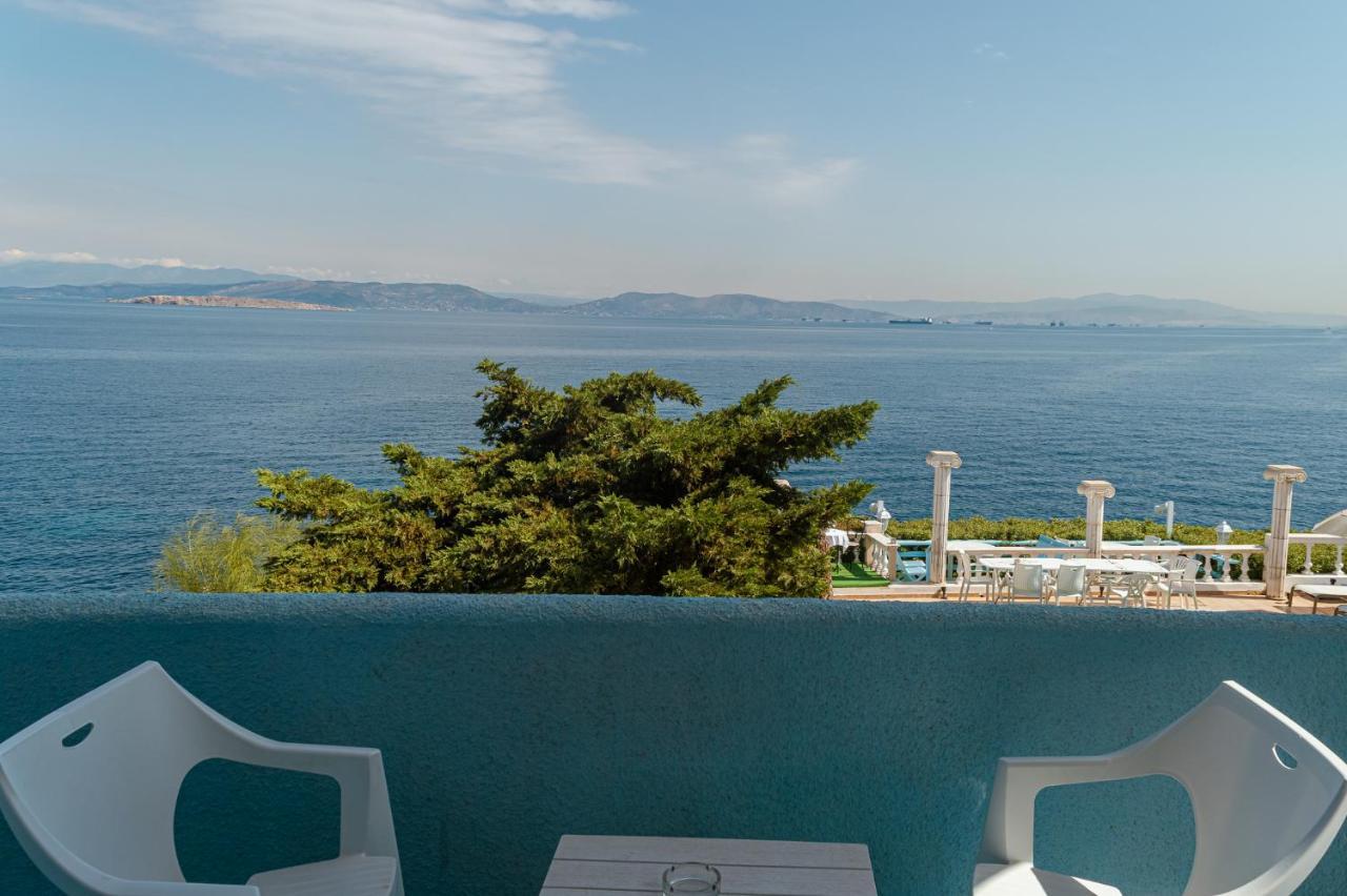 Mistral Apartment Souvala Bagian luar foto